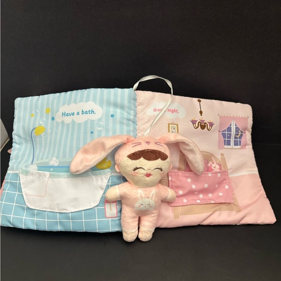 Rorolulu Soft cloth activity book w/Doll - Picture 4 of 6